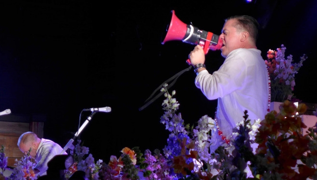 Faith No More Partially Cover “All My Life” at Rock Werchter