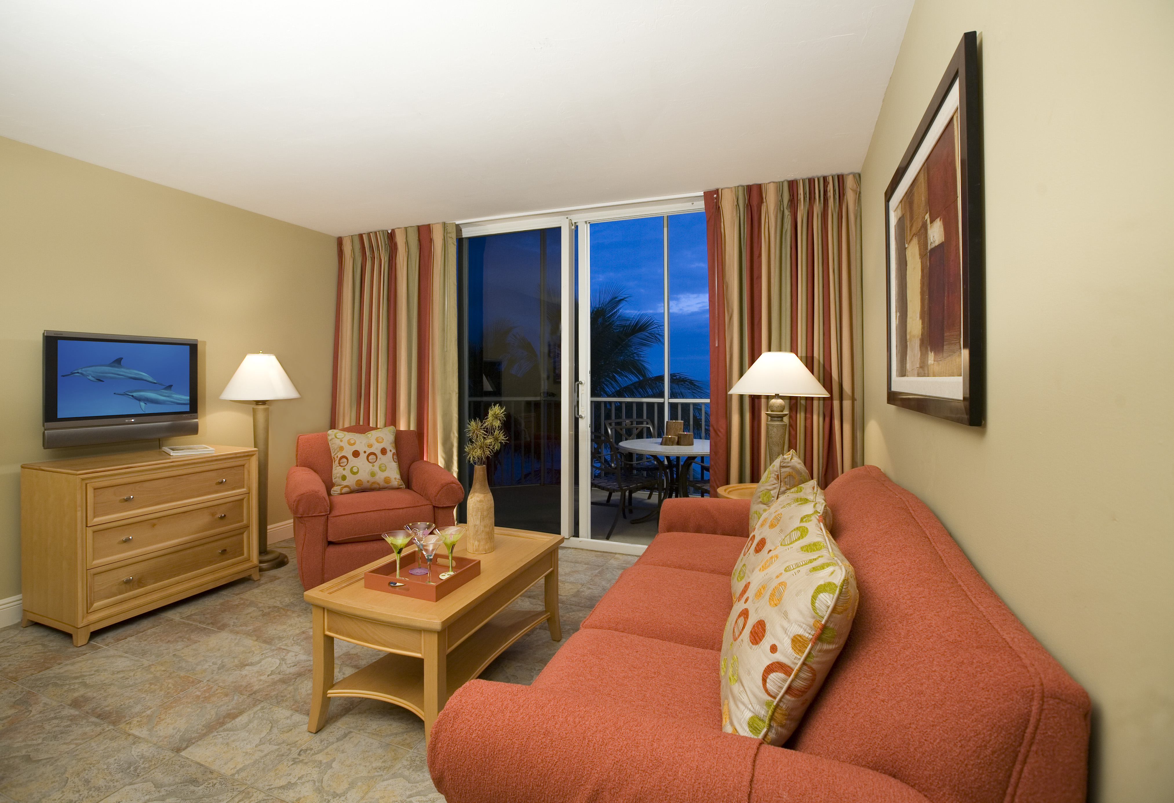 DiamondHead Premium Suite - Living Area