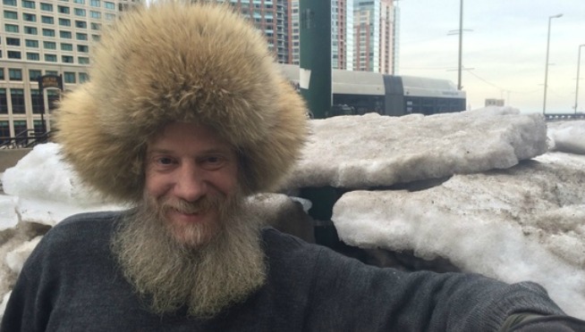 Chicago Man Builds Igloo On A Downtown Median