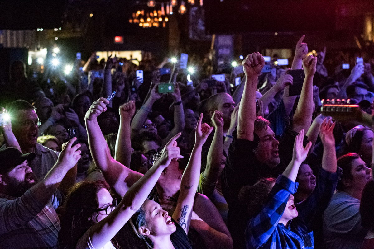 Nathaniel Rateliff & The Night Sweats' No Dough Show