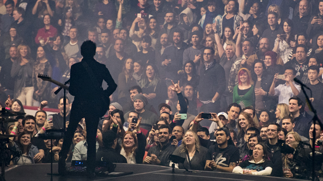 StubHub Will Pay $5K for Someone to Snap and Instagram Summer Festivals.