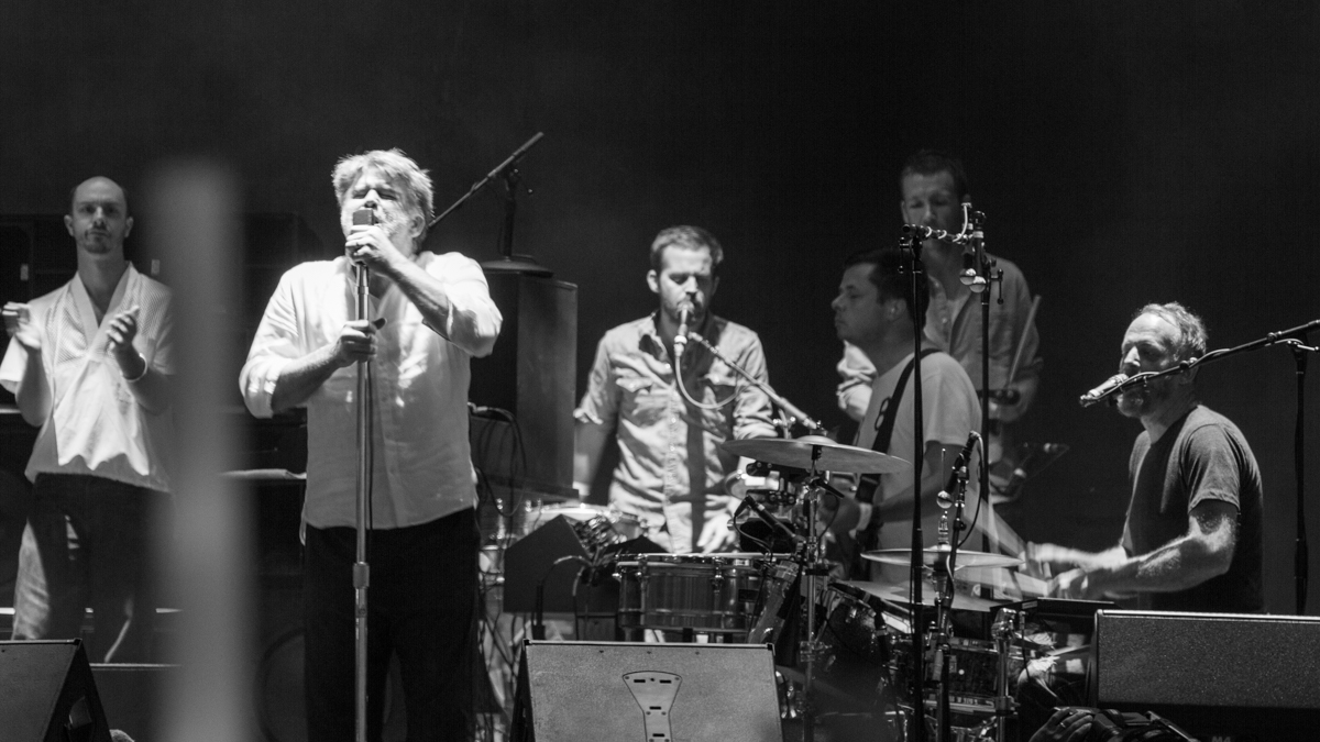 NEW MUSIC ALERT! LCD Soundsystem “tonite”