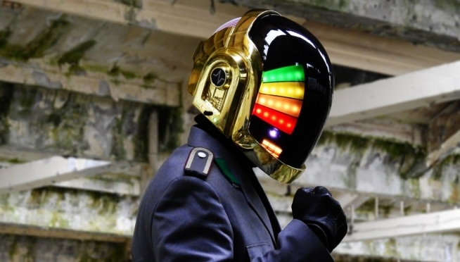 This Amazing Fan-Made Daft Punk Helmet